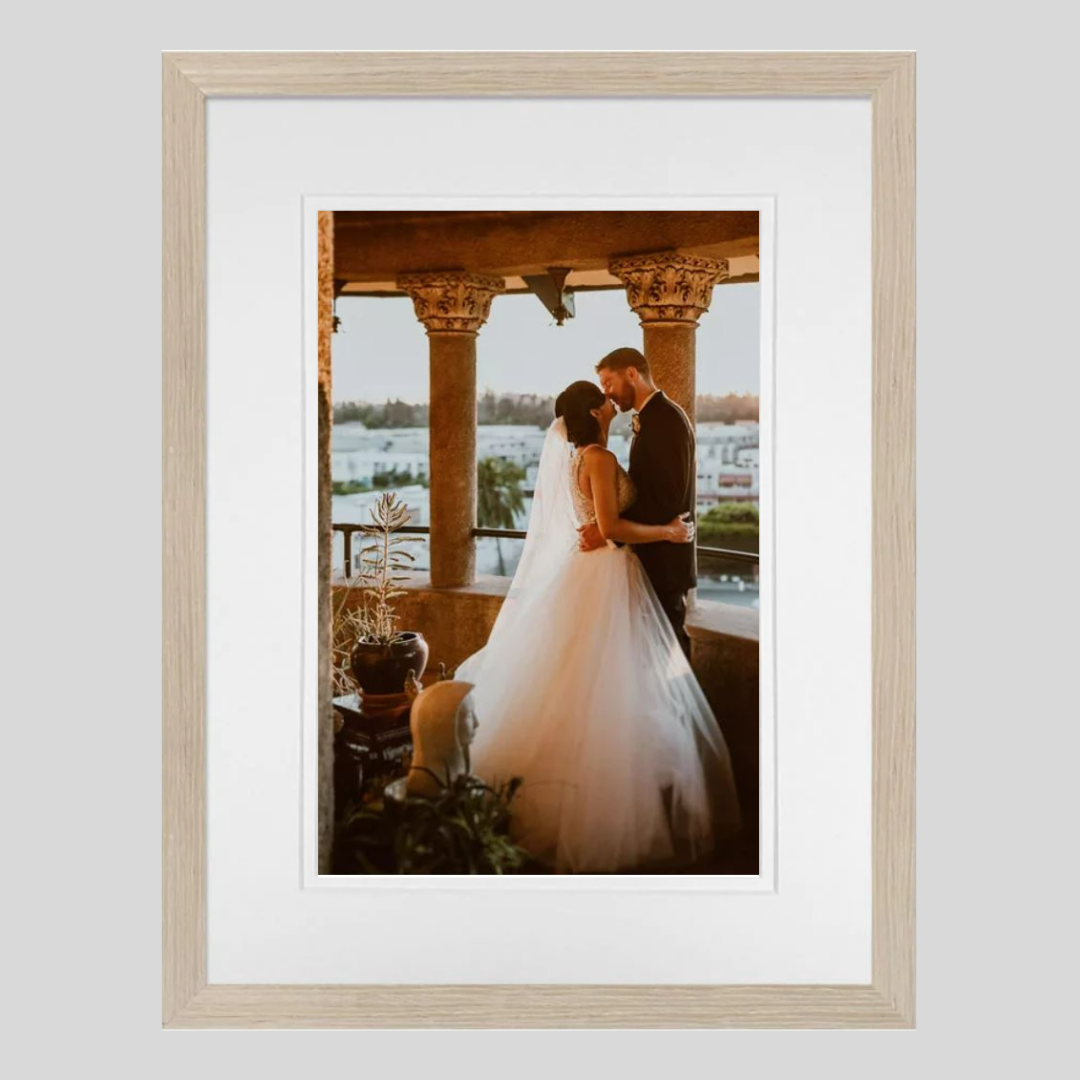 Elegance Deluxe - Double Matted Frame - Oak