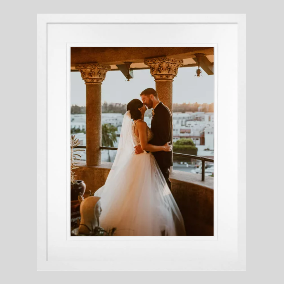 Elegance Deluxe - Double Matted Frame - White